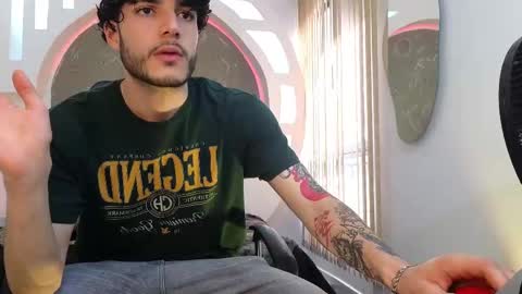 Snapshot of rafael_mendez chatting on October 2025 08:50:01 PM R A F A E L online show from October 2025 08:50:01 PM