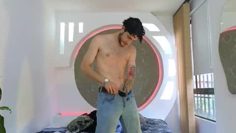 Snapshot of rafael_mendez chatting on October 2025 08:55:02 PM R A F A E L online show from October 2025 08:55:02 PM