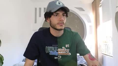 Snapshot of rafael_mendez chatting on November 2025 08:33:02 PM R A F A E L online show from November 2025 08:33:02 PM