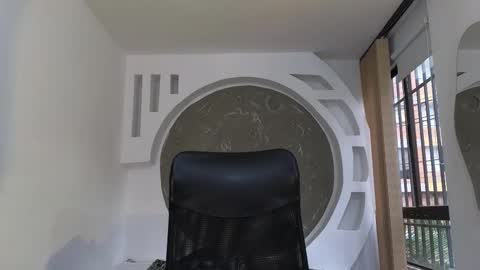 Snapshot of rafael_mendez chatting on November 2025 09:03:01 PM R A F A E L online show from November 2025 09:03:01 PM