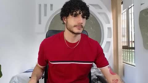 Snapshot of rafael_mendez chatting on November 2025 08:44:01 PM R A F A E L online show from November 2025 08:44:01 PM