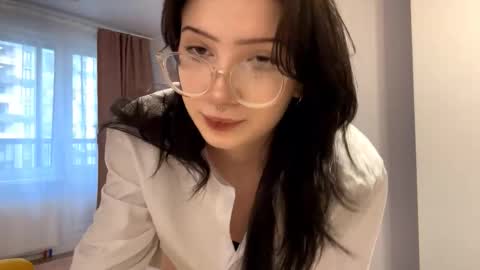 Snapshot of rafaelaloghry chatting on November 2025 10:14:01 AM Riya online show from November 2025 10:14:01 AM