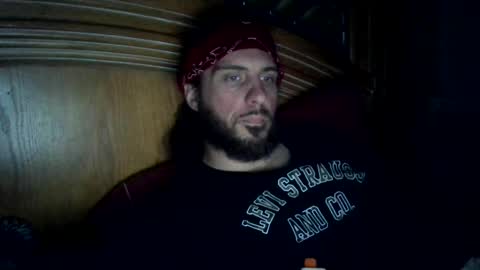 Snapshot of raidersman757 chatting on December 2025 10:51:01 PM hitman online show from December 2025 10:51:01 PM