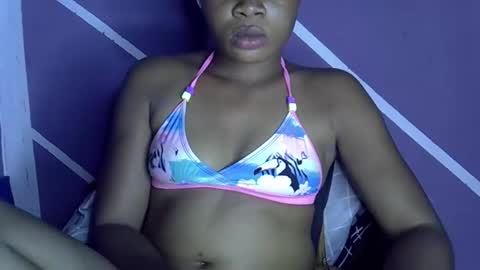 Snapshot of rainbow_baby26 chatting on November 2025 06:43:01 PM rainbow baby26 online show from November 2025 06:43:01 PM