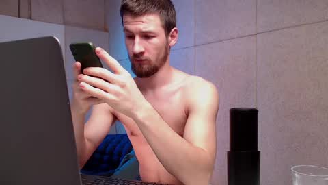 Snapshot of rainbow_farmer_james chatting on March 2025 09:08:02 PM Rainbow James  online show from March 2025 09:08:02 PM