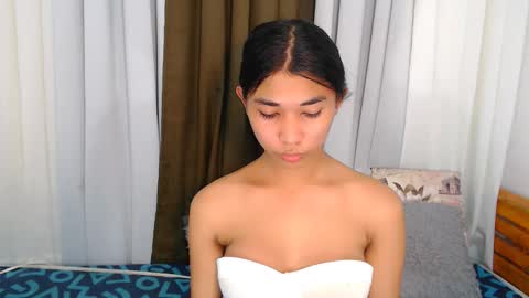 raindrizzle1706 online show from February 2026 04:20:01 AM