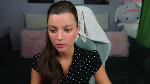 rainevi online show from July 2026 12:37:01 PM