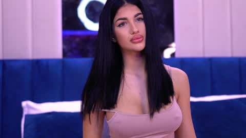 Raisa online show from December 2024 07:56:02 PM