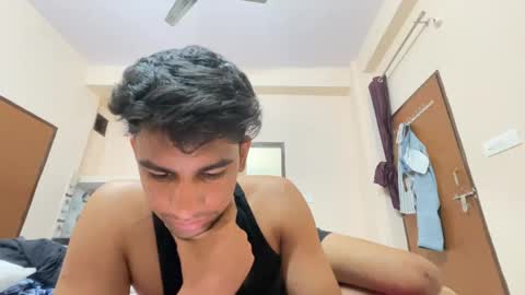 raju_smith online show from November 2025 06:04:02 AM