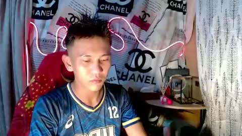 ralfhuge24 online show from November 2025 10:14:02 AM