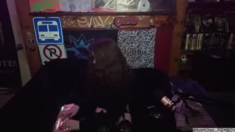 ramona_femboy online show from September 2025 06:02:02 PM