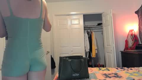    RAMONA Q   online show from May 2026 07:37:02 AM