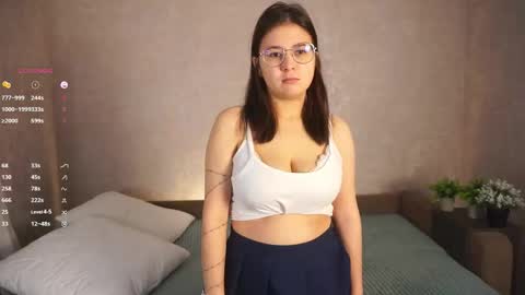 Vilda online show from September 2025 06:42:02 PM