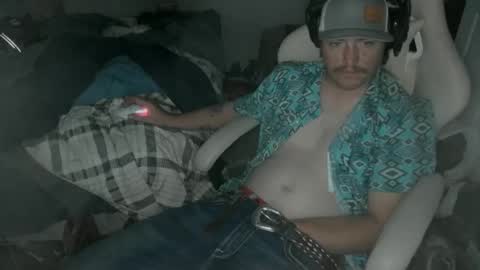 randomguy69759061 online show from November 2025 12:11:01 PM