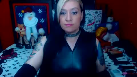 Snapshot of randymaturex01 chatting on December 2024 02:01:01 AM Sonia online show from December 2024 02:01:01 AM