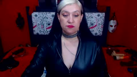 Snapshot of randymaturex01 chatting on February 2025 10:52:02 PM Sonia online show from February 2025 10:52:02 PM