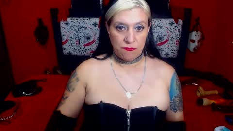 Snapshot of randymaturex01 chatting on February 2025 12:38:02 AM Sonia online show from February 2025 12:38:02 AM