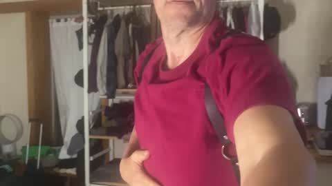 Snapshot of randytoy chatting on September 2025 09:45:02 AM randytoy online show from September 2025 09:45:02 AM