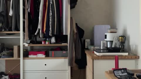 Snapshot of randytoy chatting on October 2025 08:26:01 AM randytoy online show from October 2025 08:26:01 AM