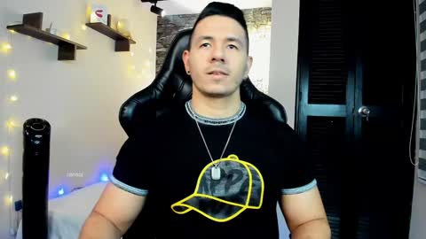 Snapshot of ransoj chatting on January 2025 12:18:01 AM Jonas online show from January 2025 12:18:01 AM