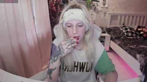 Rapunzel online show from October 2025 01:34:01 PM