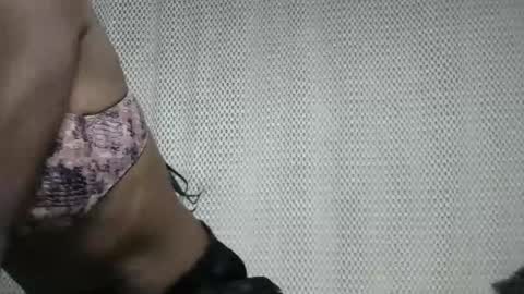 Snapshot of rasta_berry chatting on May 2026 07:12:02 PM rasta online show from May 2026 07:12:02 PM