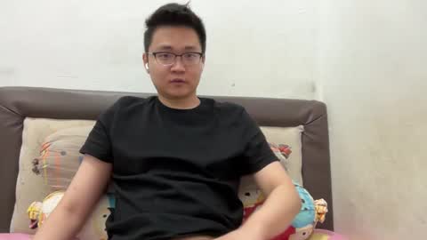 randomnaut online show from February 2025 06:53:01 PM