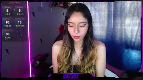   online show from December 2024 06:37:01 PM