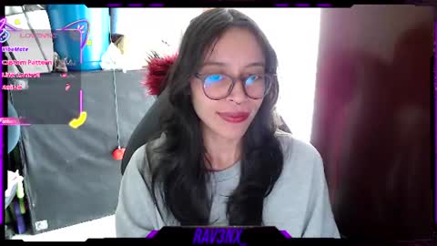 Snapshot of rav3nx_ chatting on June 2026 05:47:02 PM online show from June 2026 05:47:02 PM
