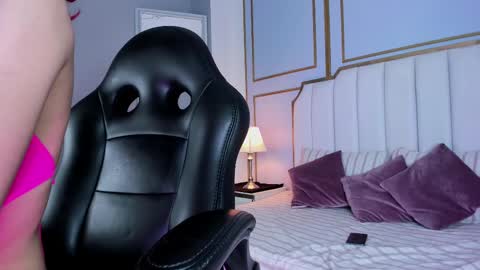 raven_jade_ online show from March 2025 09:55:02 AM