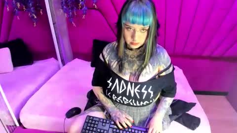 Raven Celeste online show from October 2025 03:47:01 AM