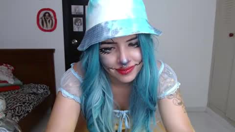 ravenlotus online show from October 2025 07:37:01 PM