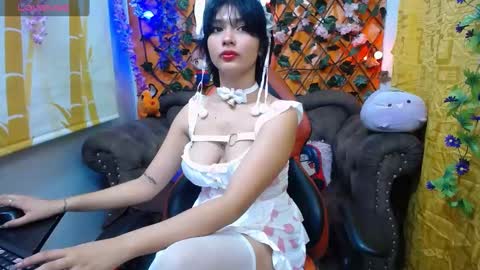 RavenN  online show from January 2025 11:24:01 AM