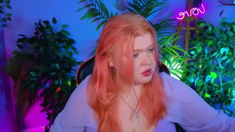 Snapshot of ravens_nest_ chatting on November 2025 12:19:02 PM Raven online show from November 2025 12:19:02 PM