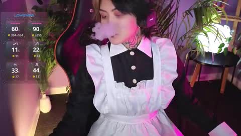 Snapshot of ravens_nest_ chatting on December 2025 12:58:01 PM Raven online show from December 2025 12:58:01 PM