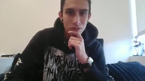 ravenxbat online show from November 2025 05:24:01 PM