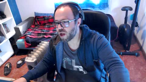 Snapshot of ravingr3d3 chatting on February 2025 03:09:01 PM ravingr3d3 online show from February 2025 03:09:01 PM