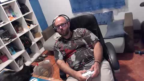 Snapshot of ravingr3d3 chatting on September 2025 09:51:01 PM ravingr3d3 online show from September 2025 09:51:01 PM