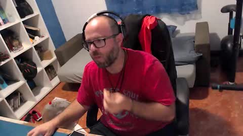 Snapshot of ravingr3d3 chatting on September 2025 11:30:01 PM ravingr3d3 online show from September 2025 11:30:01 PM