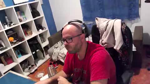 Snapshot of ravingr3d3 chatting on October 2025 11:16:02 PM ravingr3d3 online show from October 2025 11:16:02 PM