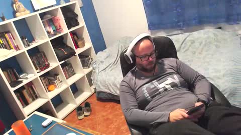 ravingr3d3 online show from February 2026 12:42:02 AM