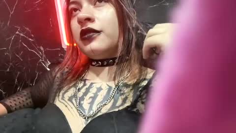 Snapshot of raw_velvet chatting on July 2026 01:34:02 AM Anny and Spike online show from July 2026 01:34:02 AM