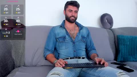 Adam online show from January 2025 09:19:01 AM