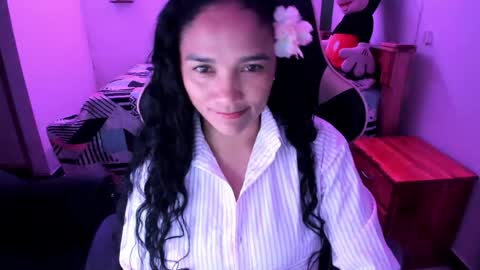 Danna online show from May 2026 11:32:02 PM