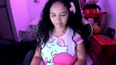 Danna online show from July 2026 11:33:01 PM