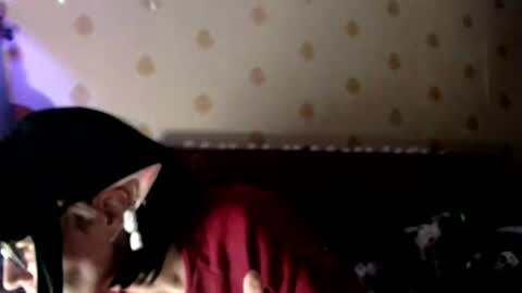 Snapshot of raziel_haze chatting on February 2025 07:24:02 AM Yrriel Strife Candy-Demon Caveboy mr. Cringe online show from February 2025 07:24:02 AM