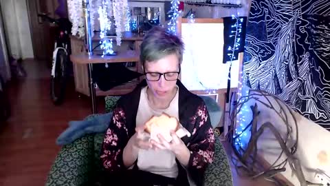 Snapshot of raziel_haze chatting on February 2025 10:28:02 AM Yrriel Strife Candy-Demon Caveboy mr. Cringe online show from February 2025 10:28:02 AM