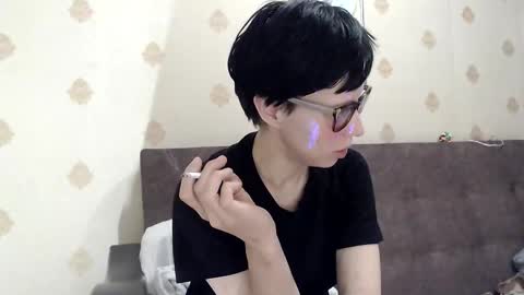 Snapshot of raziel_haze chatting on September 2025 11:09:02 PM Yrriel Strife Candy-Demon Caveboy mr. Cringe online show from September 2025 11:09:02 PM