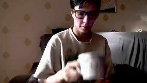 Snapshot of raziel_haze chatting on October 2025 06:57:01 AM Yrriel Strife Candy-Demon Caveboy mr. Cringe online show from October 2025 06:57:01 AM