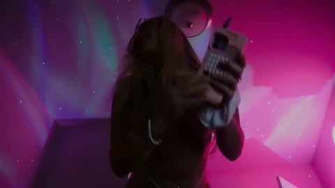 Lily Grace online show from March 2025 08:21:01 PM